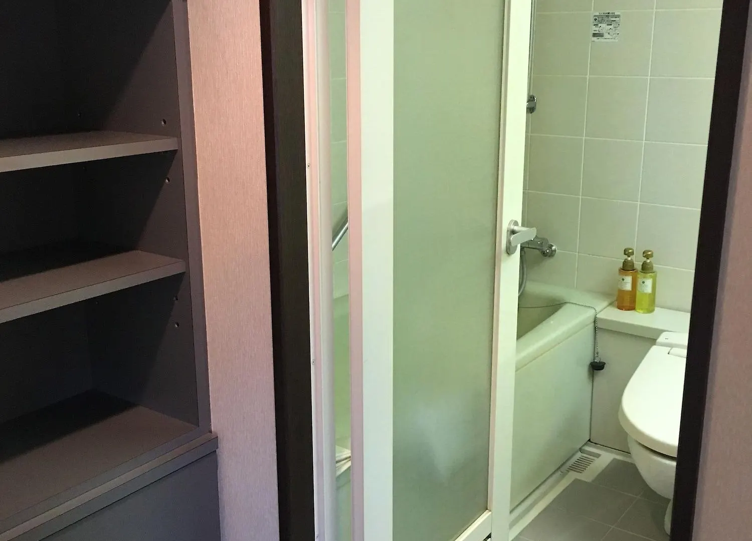 Flexstay Inn Sugamo Tokio 2*,  Japón